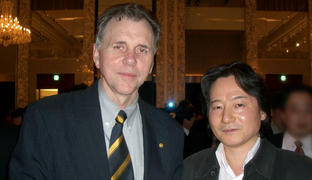 ヘリコバクターピロリ菌の発見・ノーベル生理学・医学賞受賞者 バリー・マーシャル博士と